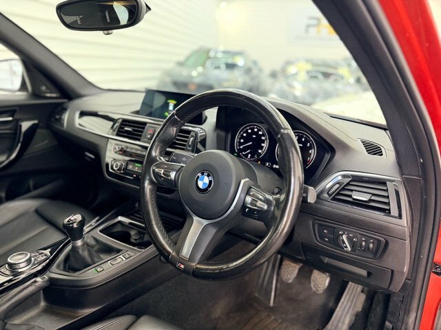 BMW 1 Series 118D M Sport Navservotronic Step White #35