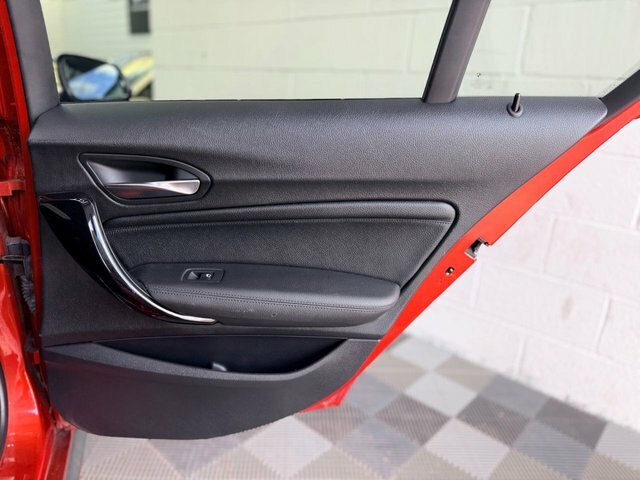 BMW 1 Series 118D M Sport Navservotronic Step White #39