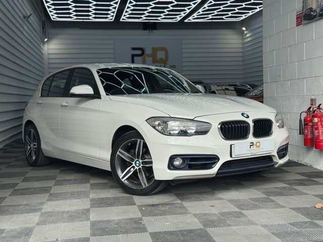 BMW 1 Series 2018 1.5 118I Sport Hatchback Euro White #4