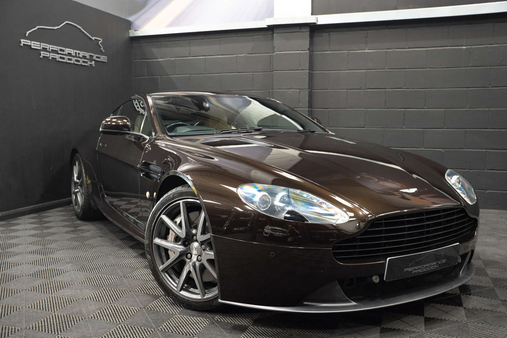 Aston Martin Vantage V8 Black #5