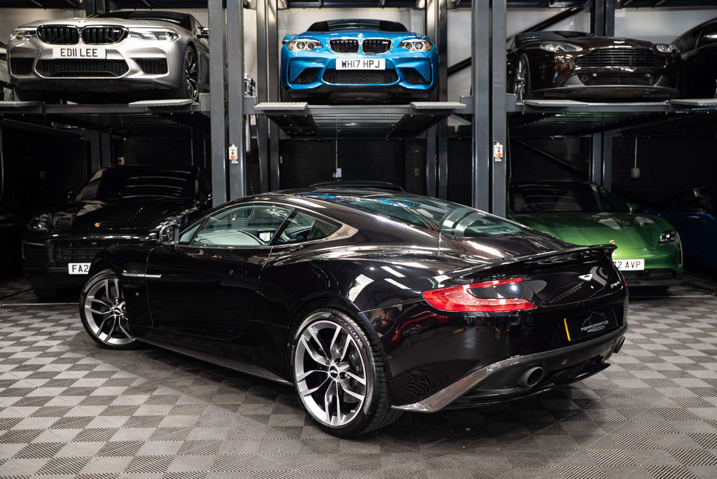 Aston Martin Vanquish V12 Auto #2