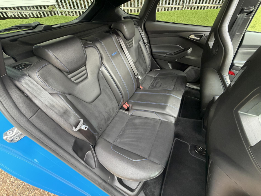 Ford Focus 1.0 Ecoboost 125 Titanium #9