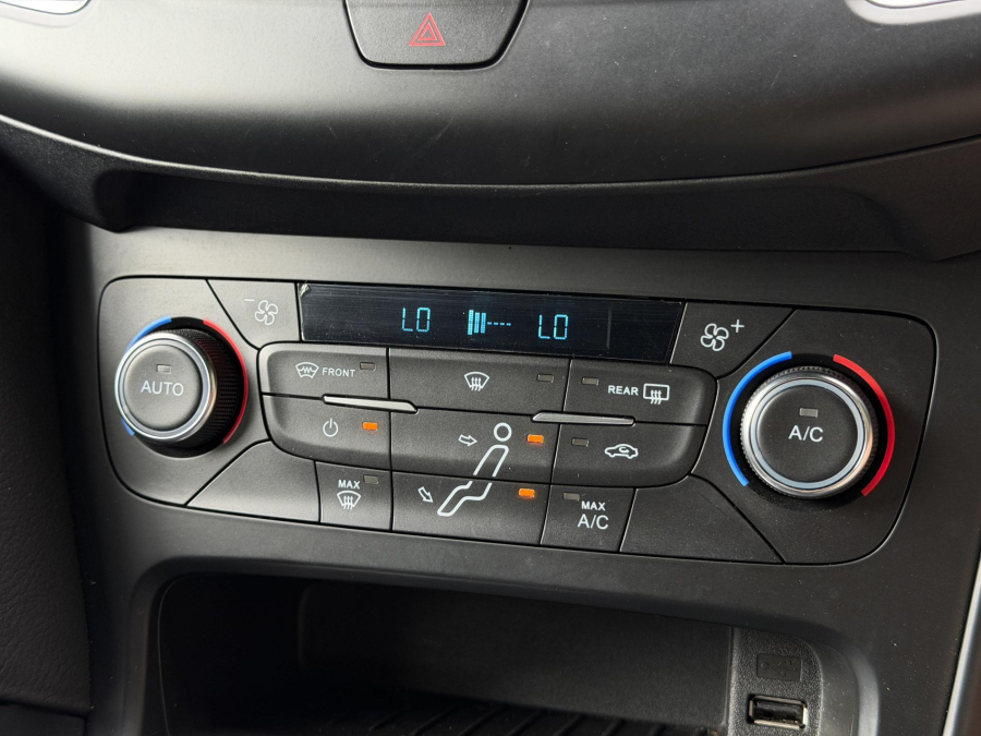 Ford Focus 1.0 Ecoboost 125 Titanium #15