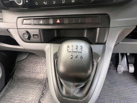 Vauxhall Vivaro Life 1.5 Vivaro Black #5