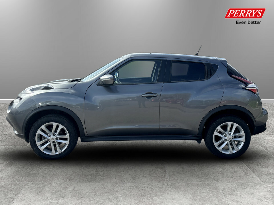 Nissan Juke 1.6 N-connecta Xtronic Grey #4