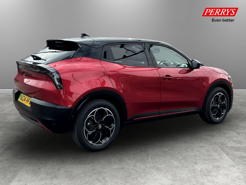 Alfa Romeo Junior 54Kwh Elettrica Speciale Red #7