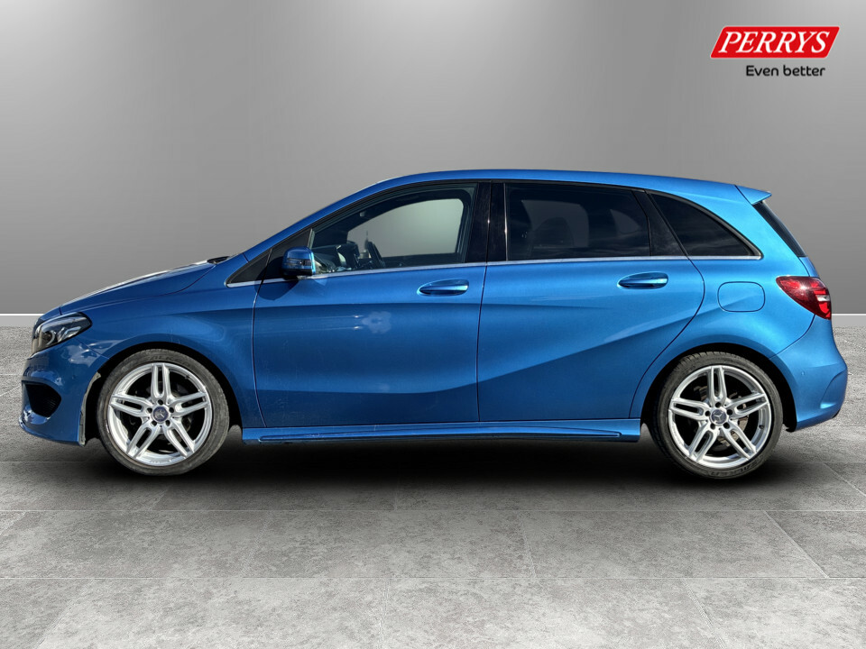 Mercedes-Benz B Class B180d Amg Line Premium Blue #4