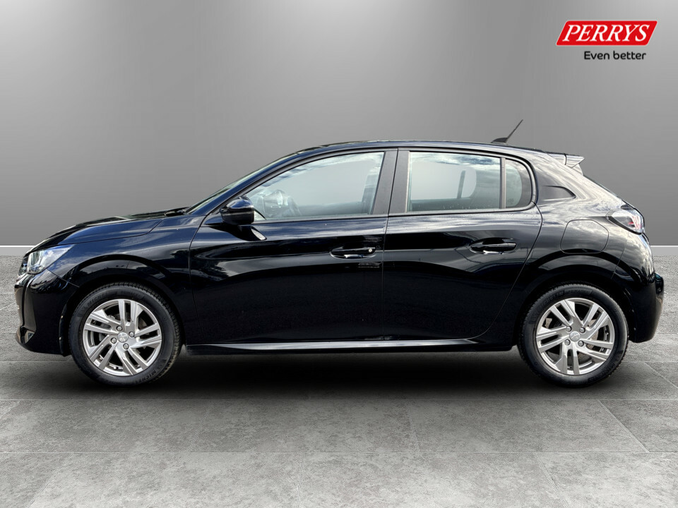 Peugeot 208 1.2 Puretech Active Black #4