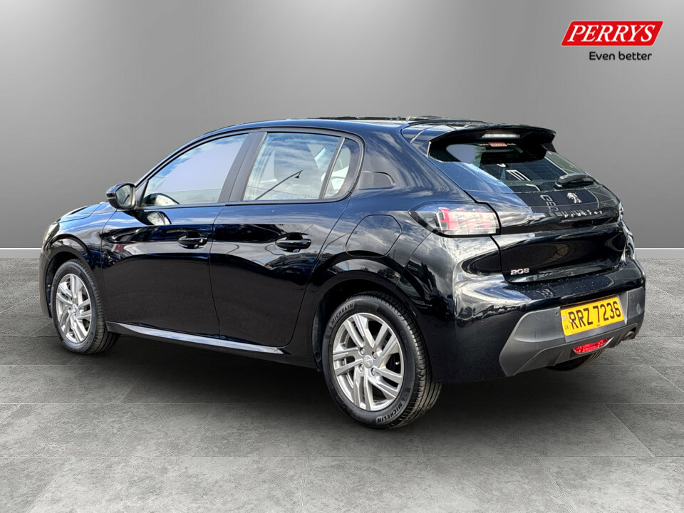 Peugeot 208 1.2 Puretech Active Black #5