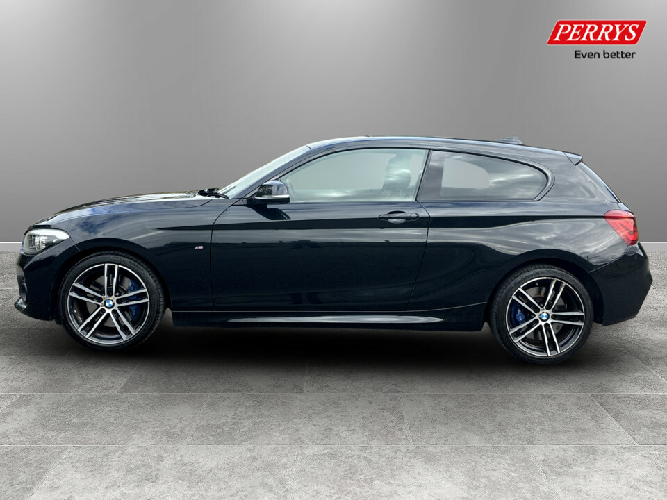BMW 1 Series 118D M Sport Shadow Edition Black #4