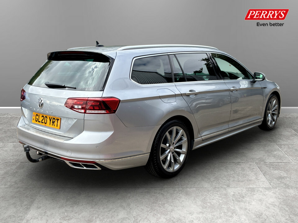 Volkswagen Passat 2.0 Tdi Evo Scr Sel Dsg White #7