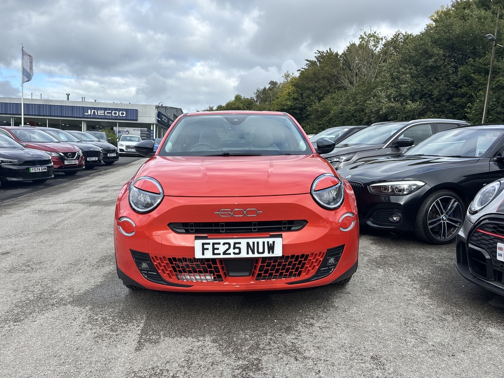 Fiat 600 1.2 Hybrid 48V La Prima Edct-6 Orange #2