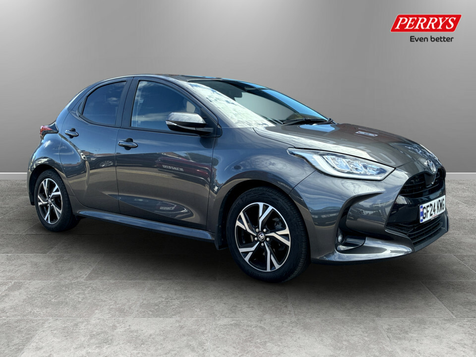 Toyota Yaris 1.5 Hybrid Design Cvt Grey