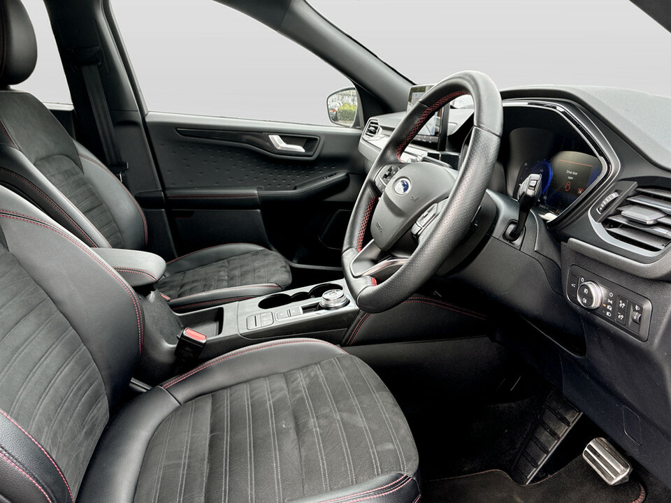 Ford Kuga 1.5 Ecoboost 150 St-line X Edition Black #25