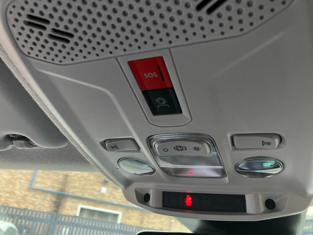 Citroen e-C4 50Kwh Shine Plus 7.4Kw Charger  #58