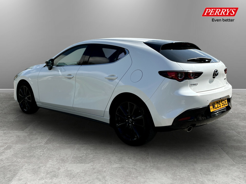 Mazda 3 2.5 E-skyactiv G Mhev 140 Homura White #5