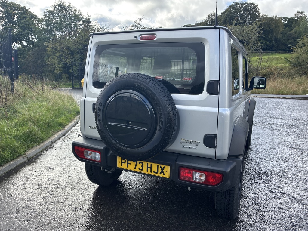 Suzuki Jimny 1.5 Sz5 Allgrip White #24