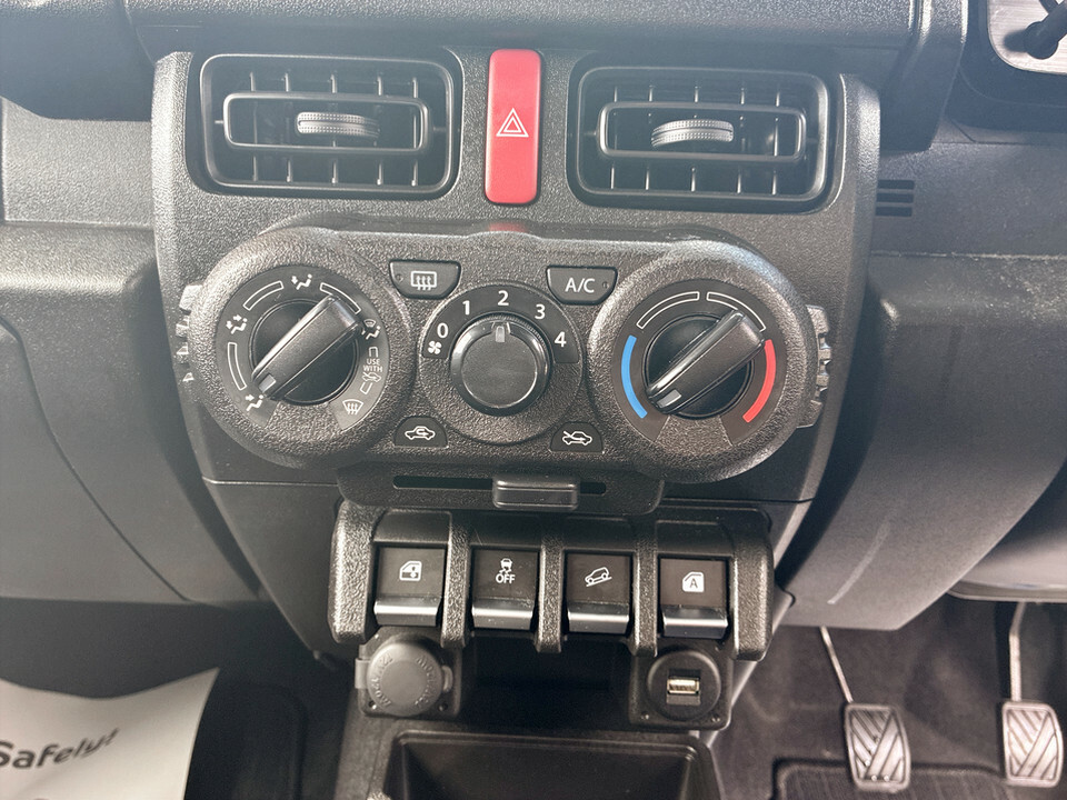 Suzuki Jimny 1.5 Sz5 Allgrip White #67