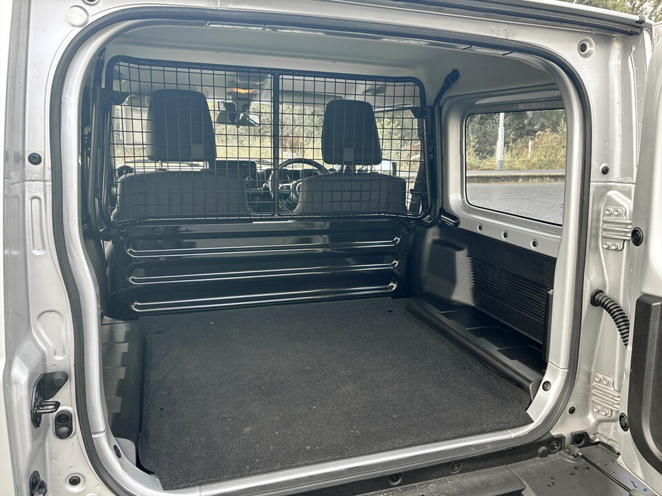Suzuki Jimny 1.5 Sz5 Allgrip White #65