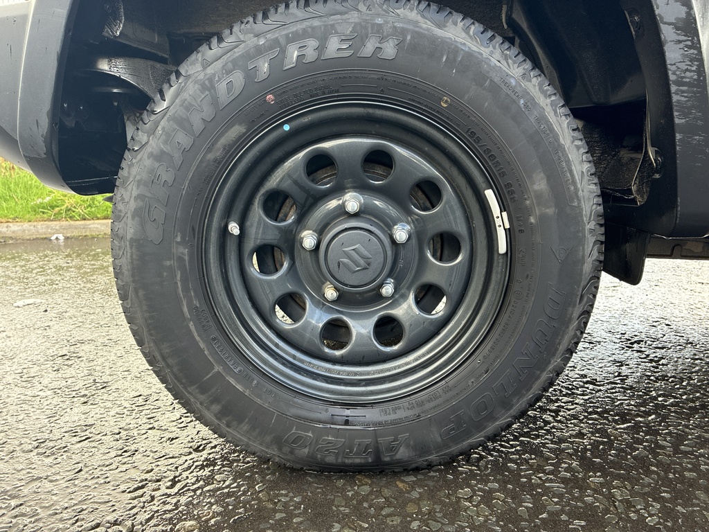 Suzuki Jimny 1.5 Sz5 Allgrip White #9