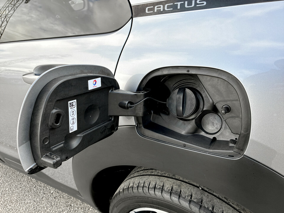 Citroen C4 Cactus 1.2 Puretech Gpf Flair Hatchback Grey #31