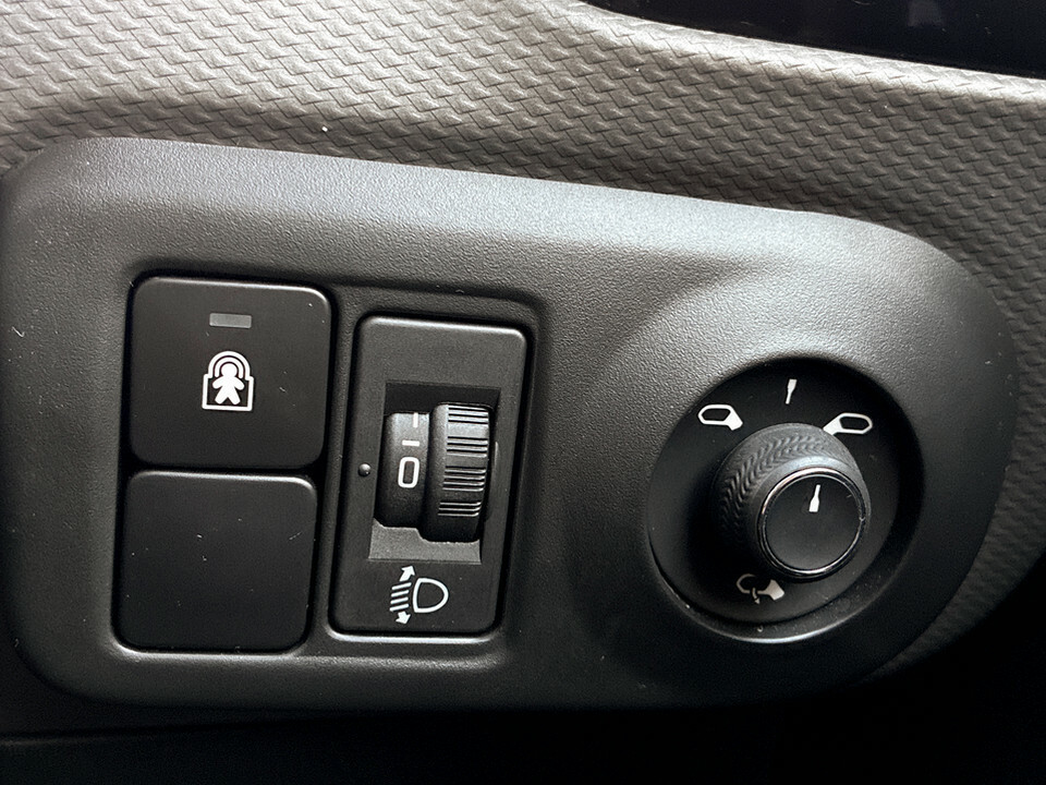Citroen C4 Cactus 1.2 Puretech Gpf Flair Hatchback Grey #37