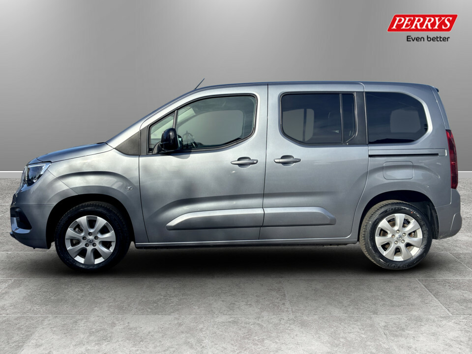 Vauxhall Combo-e Life 100Kw Se 50Kwh Grey #4