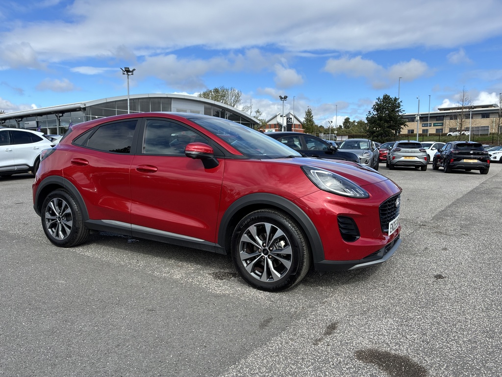 Ford Puma 1.0 Ecoboost Hybrid Mhev Titanium Red
