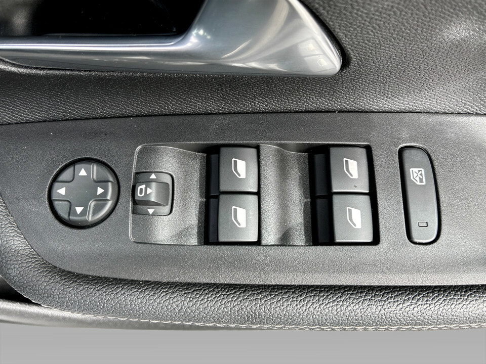 Vauxhall Mokka-e 54Kwh Ultimate Suv 156 Ps Grey #29