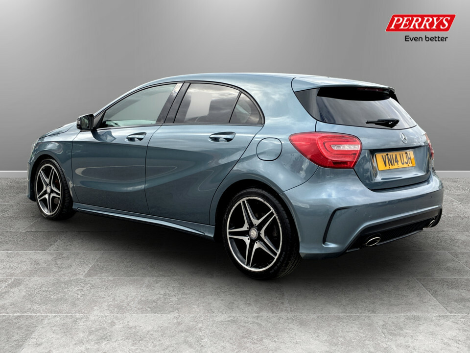 Mercedes-Benz A Class A180 Cdi Blueefficiency Amg Sport Blue #5