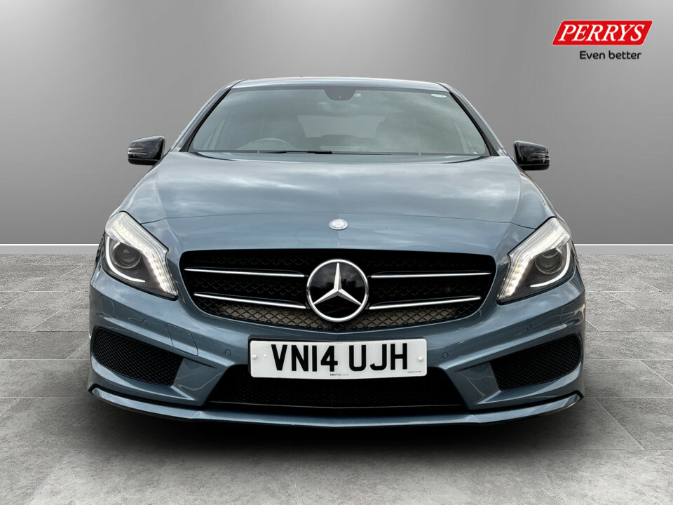 Mercedes-Benz A Class A180 Cdi Blueefficiency Amg Sport Blue #2