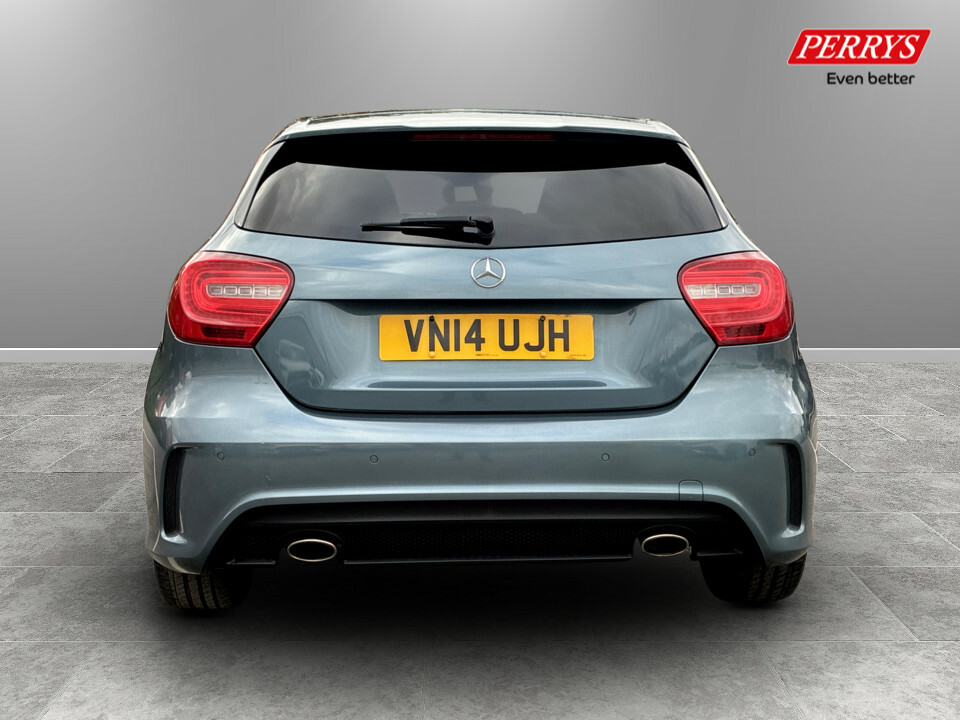 Mercedes-Benz A Class A180 Cdi Blueefficiency Amg Sport Blue #6