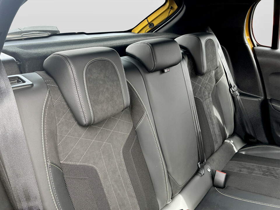 Peugeot e-208 208 Allure Premium Ev Black #18