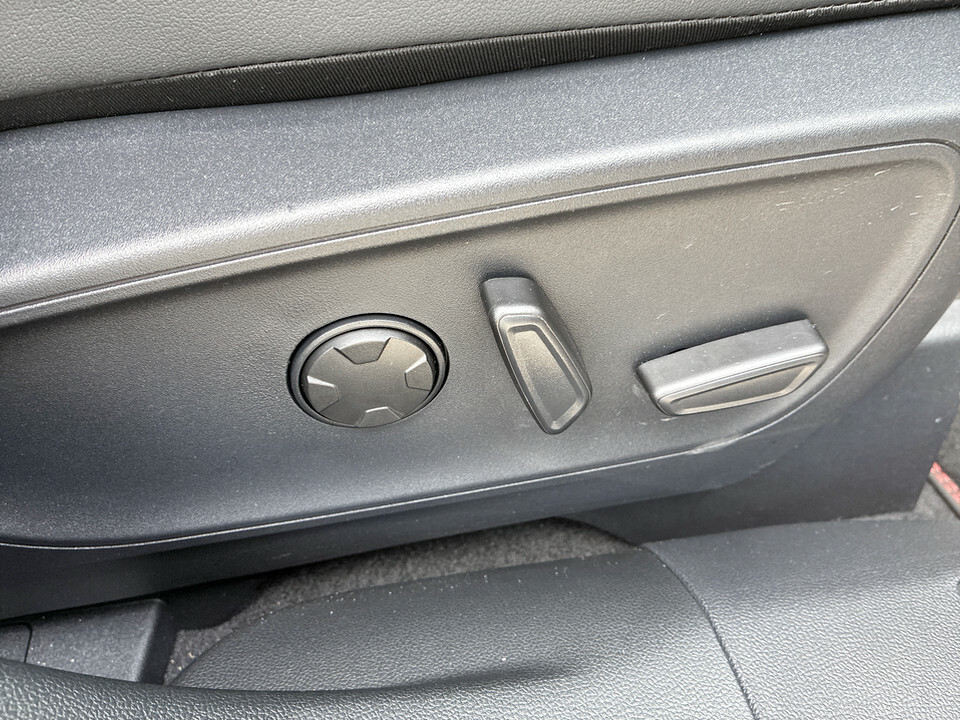 Ford Kuga 2.0 Tdci 180 Titanium  #32