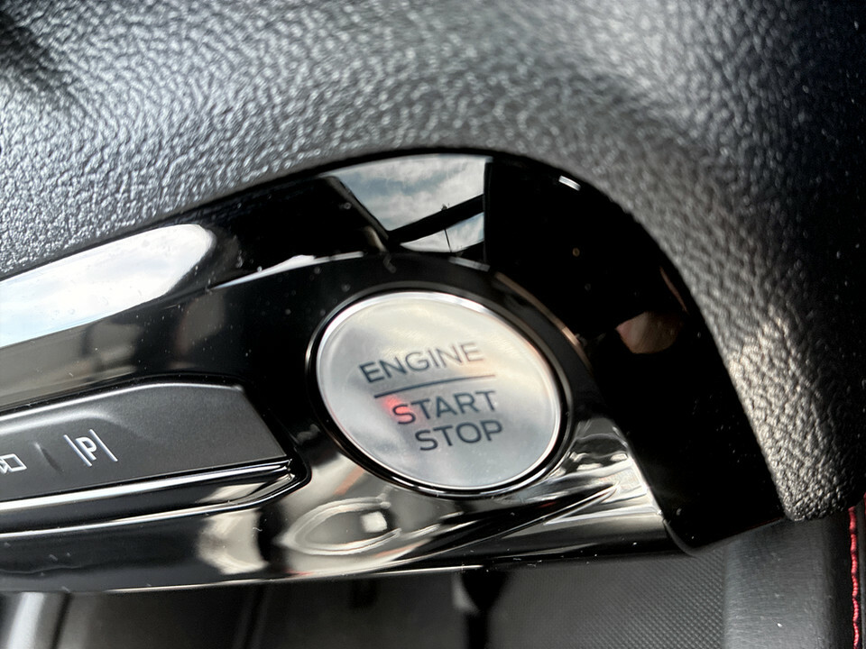 Ford Kuga 2.0 Tdci 180 Titanium  #45