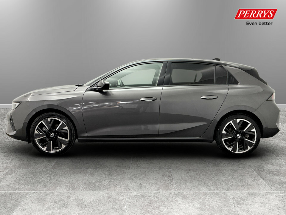 Vauxhall Astra 115Kw Ultimate 54Kwh Grey #4