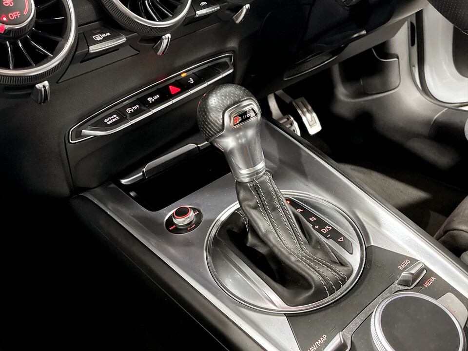 Audi TT 1.8 Tfsi Black Edition Euro 6 Ss Grey #23