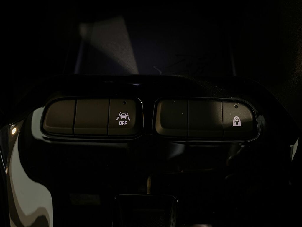 Vauxhall Corsa-e 100Kw Ultimate 50Kwh Black #31