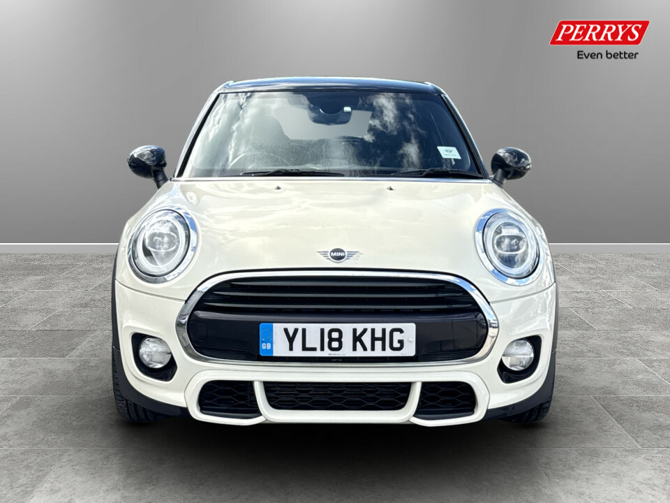 Mini Hatch 1.5 Cooper D II YL18KHG White #2