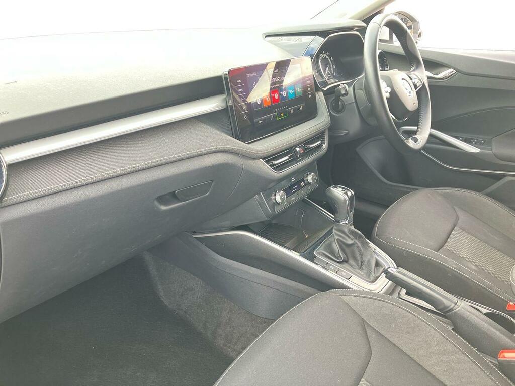 Skoda Fabia 1.0 Tsi 110 Se L Dsg White #6
