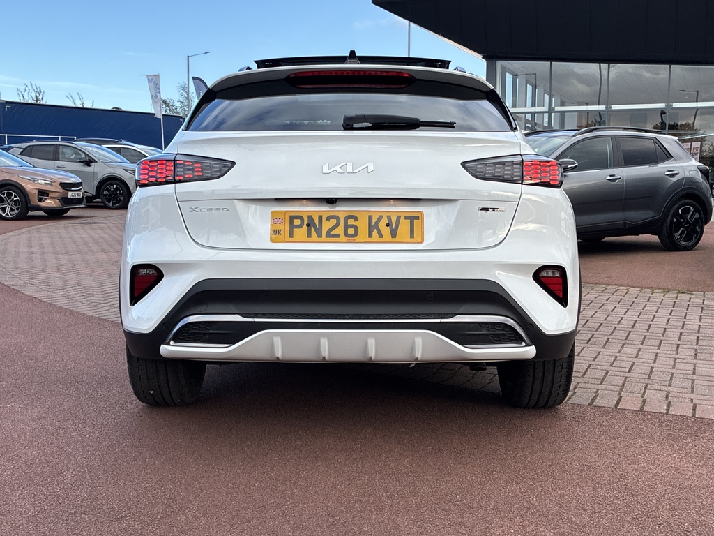 Kia Xceed 1.6T Gdi Isg 177 Gt-line S Dct White #6