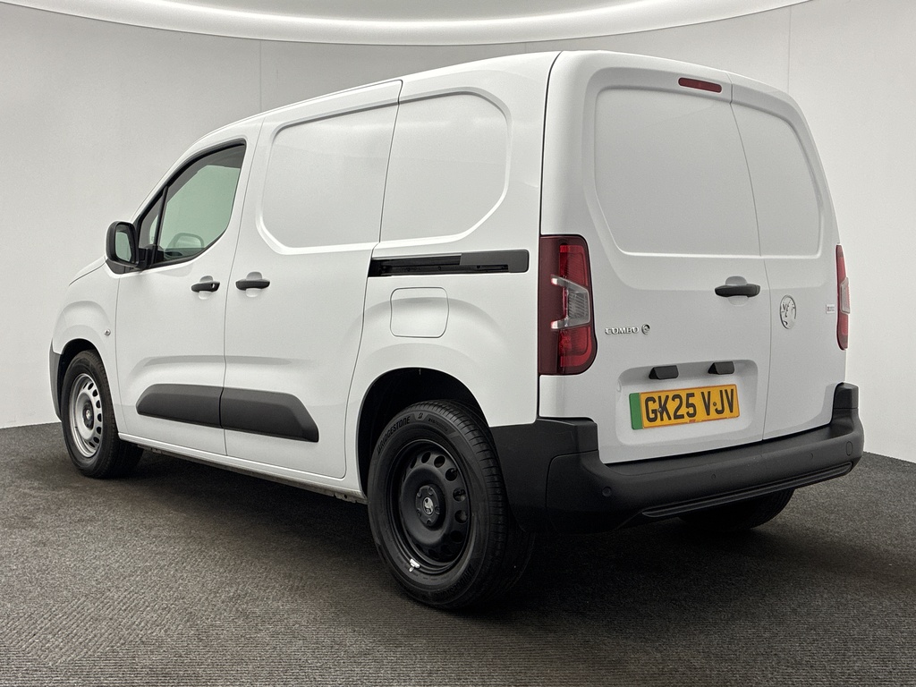 Vauxhall Combo-e Life 100Kw Prime 52Kwh H1 Van White #5