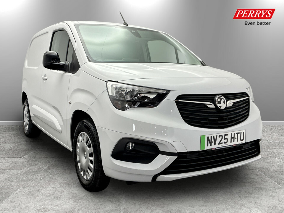 Vauxhall Combo-e Life 100Kw Pro 52Kwh H1 Van White