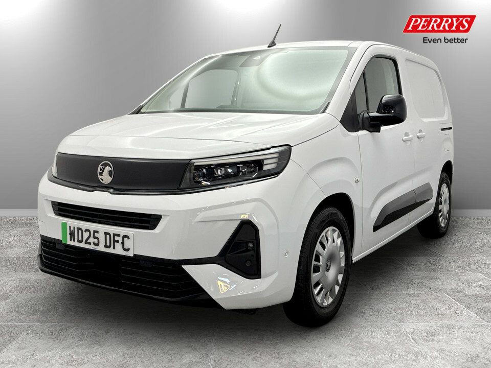 Vauxhall Combo-e Life 100Kw Pro 52Kwh H1 Van White #3