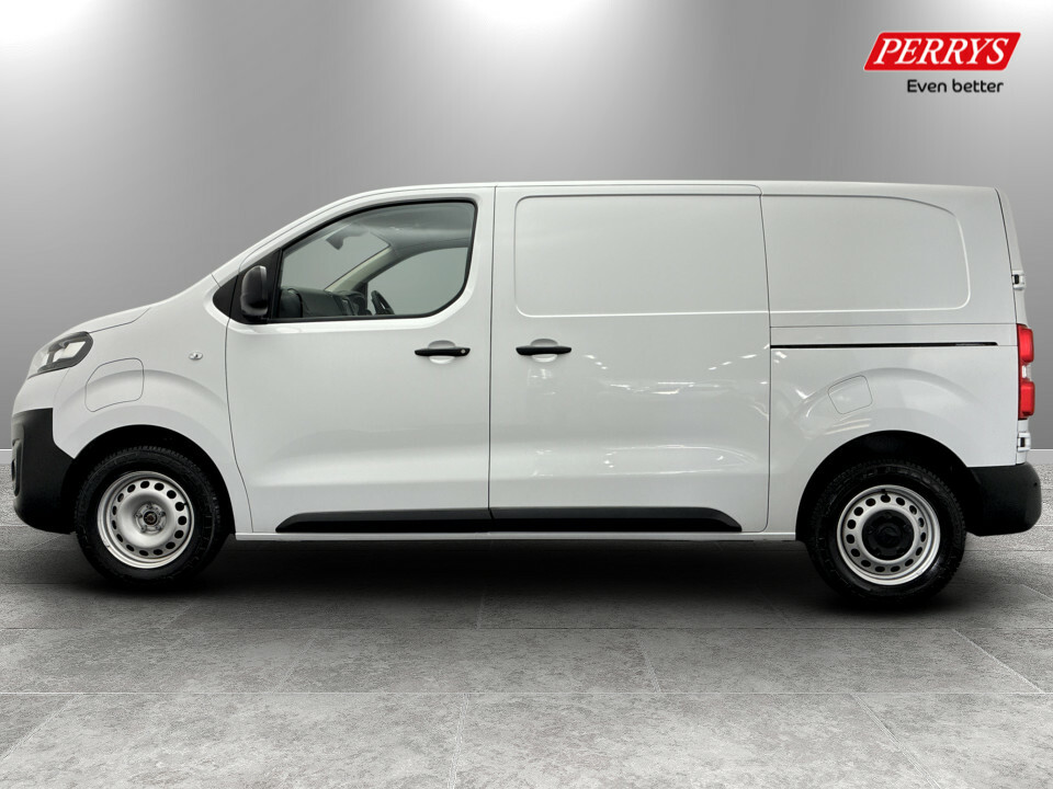 Vauxhall Vivaro 3100 100Kw Prime 50Kwh H1 Van White #4