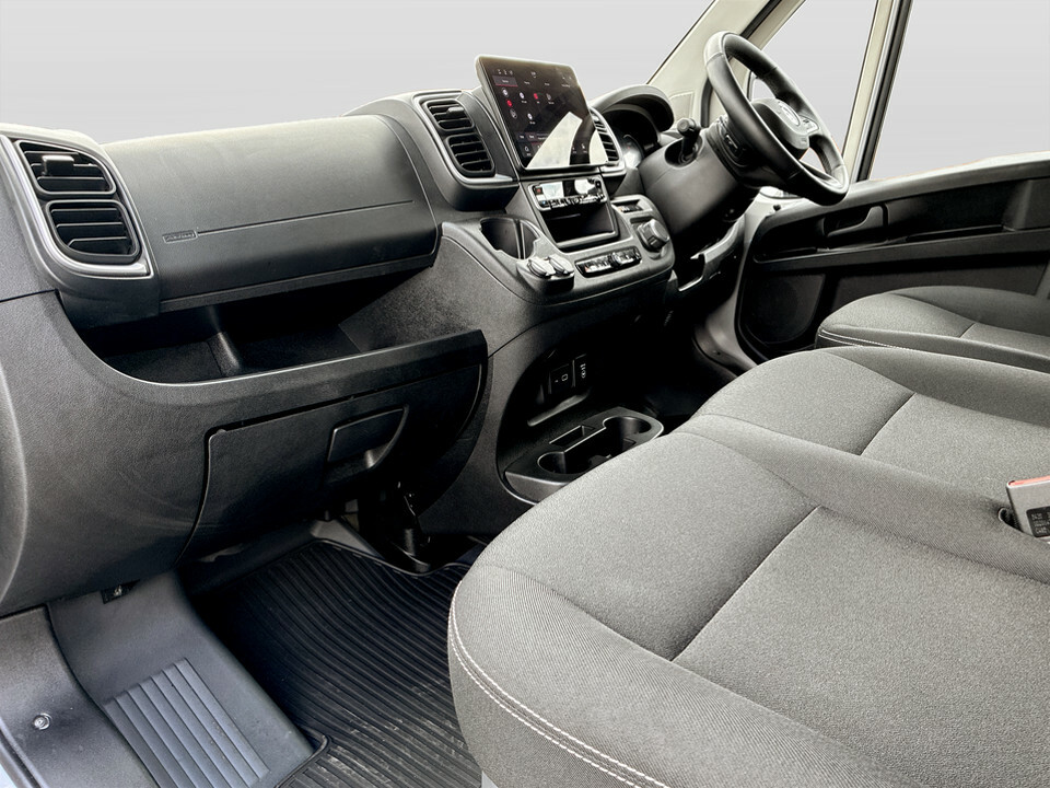 Vauxhall Movano 2.2 Cdti 3500 Biturbo Prime Panel Van M White #17