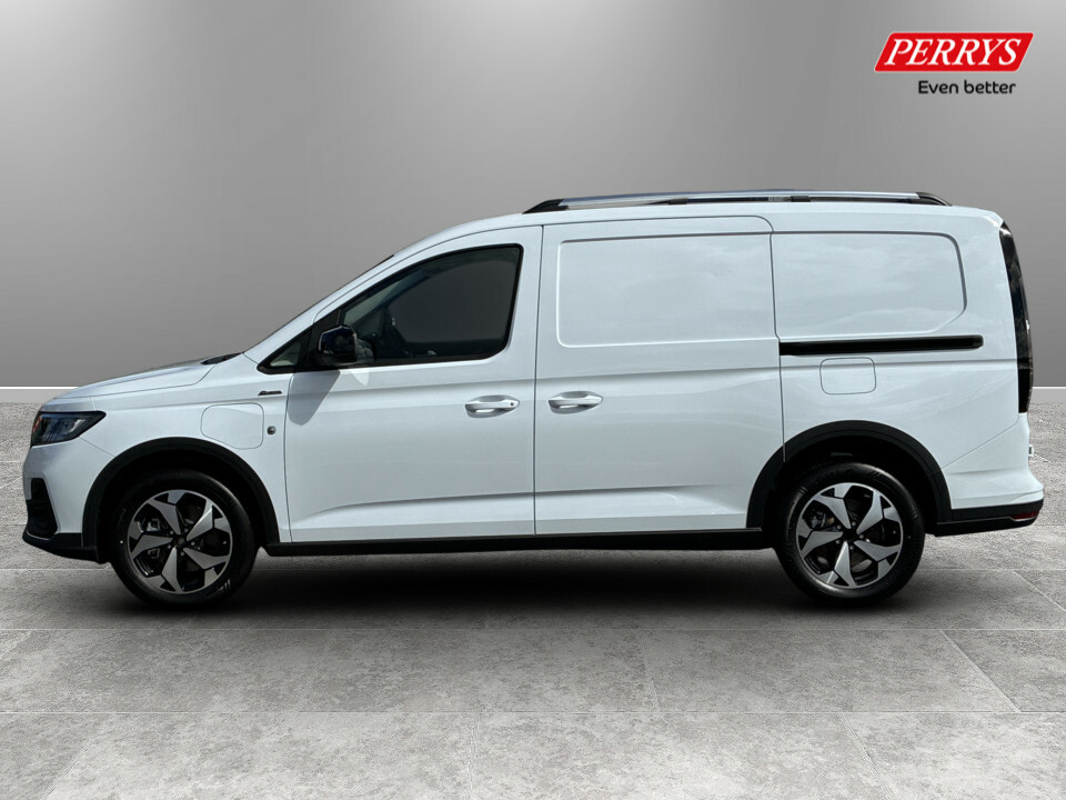 Ford Transit Connect Connect 250 L2 Activ Van 150Ps White #4