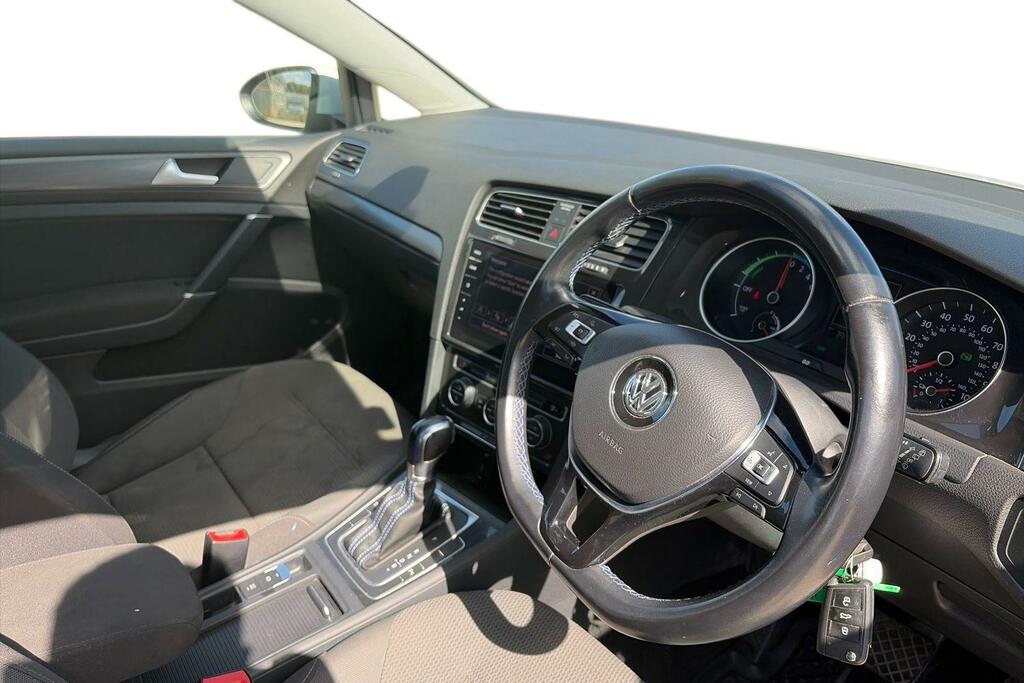 Volkswagen e-Golf 99Kw E-35kwh  #6