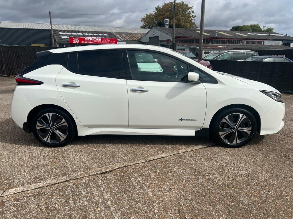 Nissan Leaf 110Kw N-connecta 40Kwh Green #8