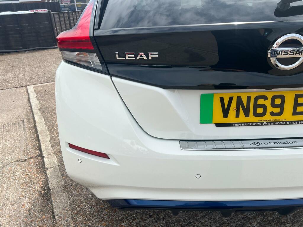Nissan Leaf 110Kw N-connecta 40Kwh Green #11